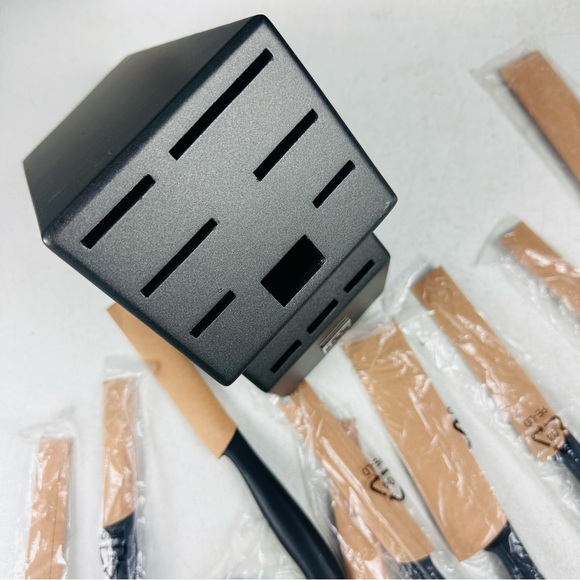 HENCKELS Silvercap Razor-Sharp 14-Piece Knife Set, Chef Knife, Paring - Picture 4 of 6